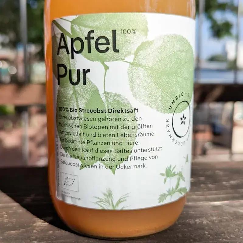 Apfel_saft_2_edited.webp